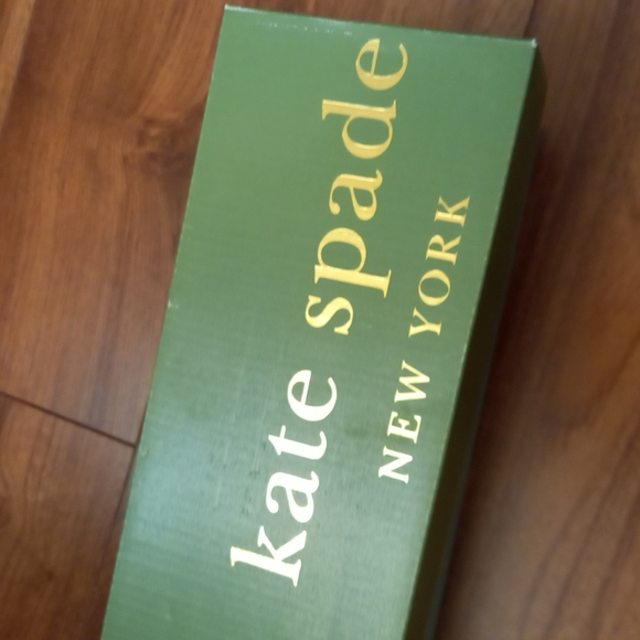 NIB Kate Spade flip flops squad goals size 7 - Picture 7 of 7